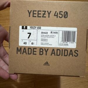 Adidas Yeezy 450